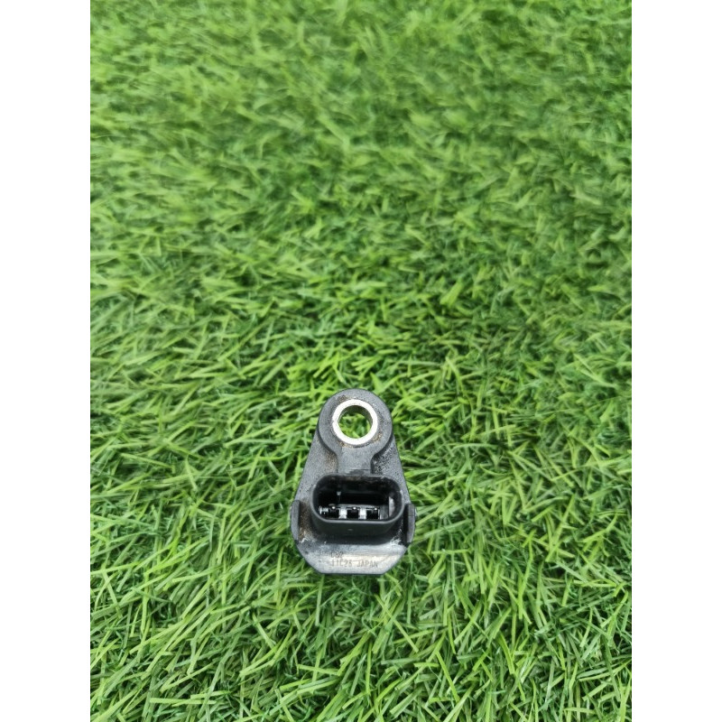 Датчик положения коленвала (электрика двигателя) Subaru Forester SK 2020 2.5 22053AA120