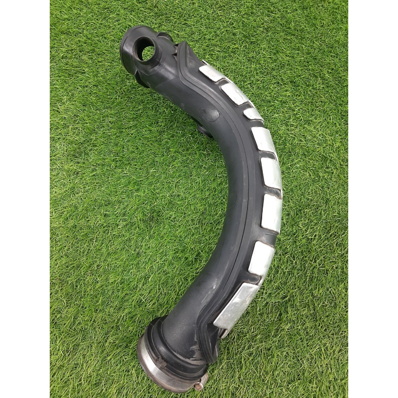 Патрубок (система охлаждения) FORD Fusion MK5 2013 2.0 cv619r504bb