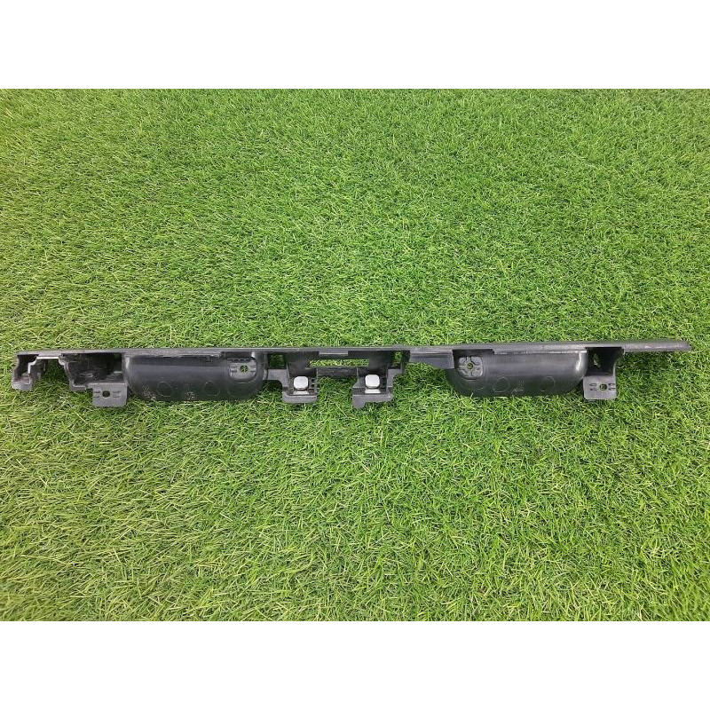 Накладка крышки багажника (кузов и элементы) Subaru OUTBACK B15 91111al00a