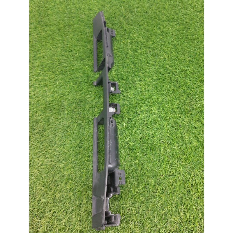 Накладка крышки багажника (кузов и элементы) Subaru OUTBACK B15 91111al00a