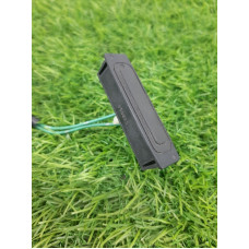 Кнопка открывания крышки багажника