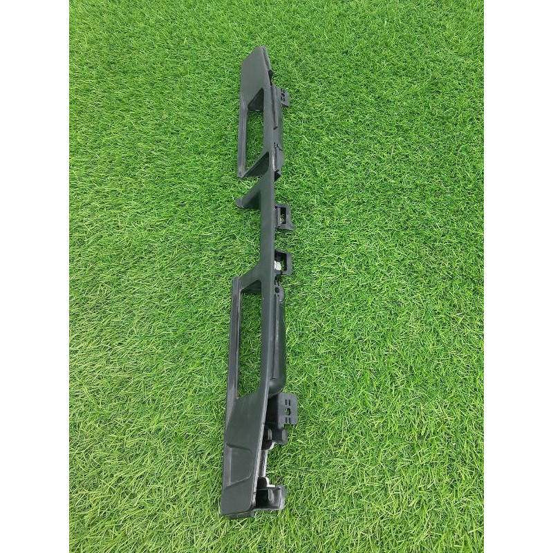 Накладка крышки багажника (кузов и элементы) Subaru OUTBACK B15 91111al00a