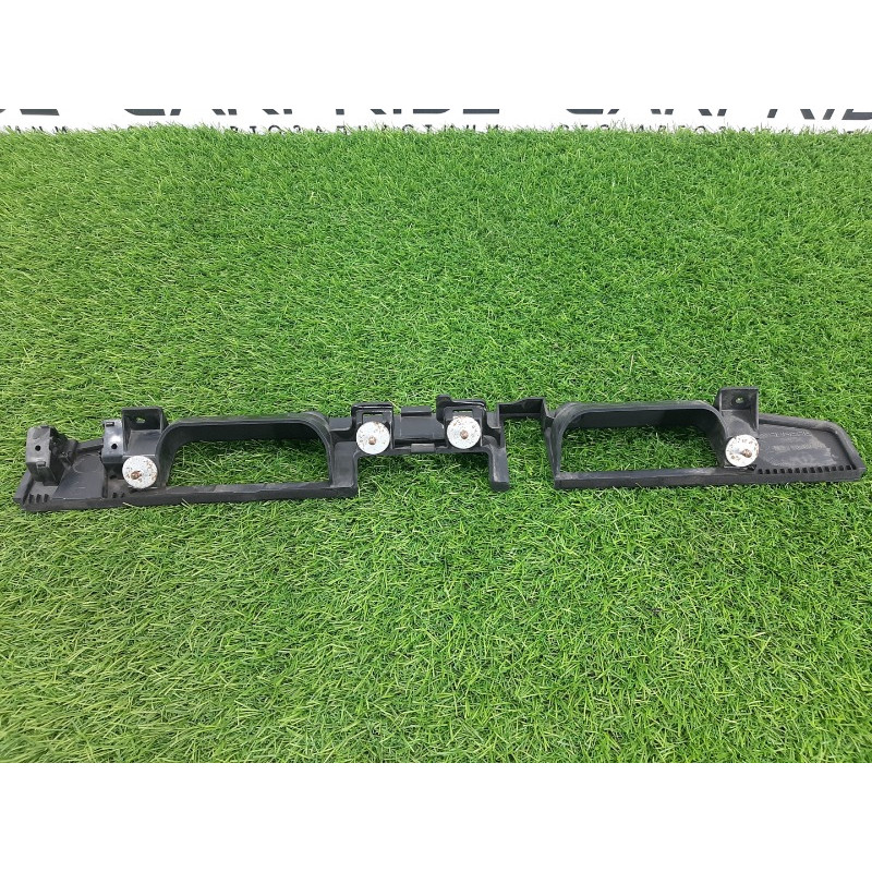 Накладка крышки багажника (кузов и элементы) Subaru OUTBACK B15 91111al00a