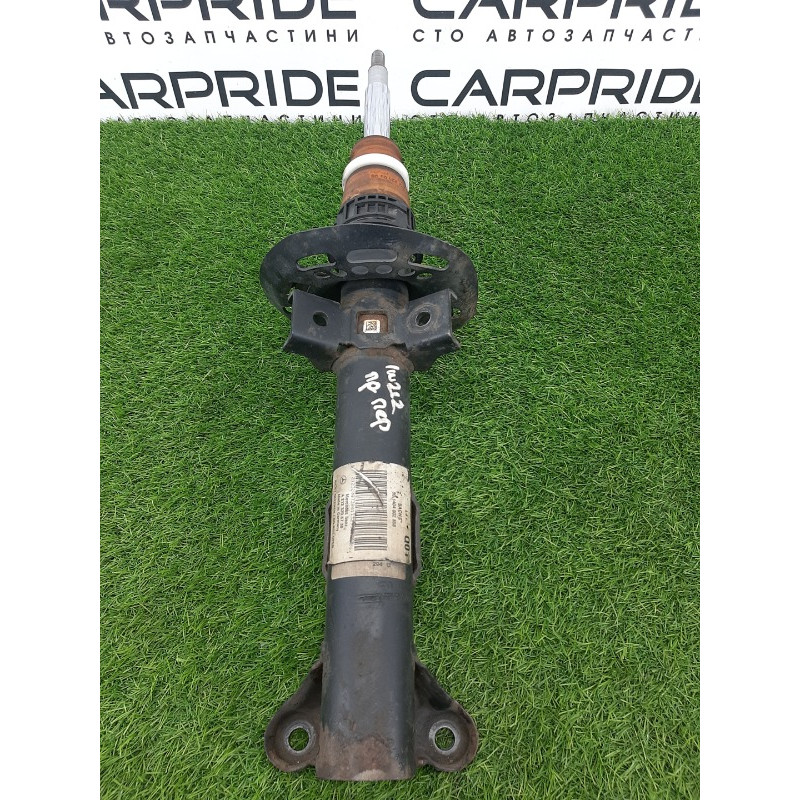 Амортизатор (подвеска) Mercedes-Benz E-class w212 2013 2.2 CDI a2123208738