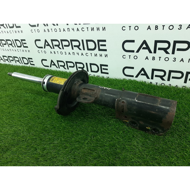 Амортизатор (подвеска) Chevrolet Captiva C140 2011 2.2 D (z22d1) 20945997