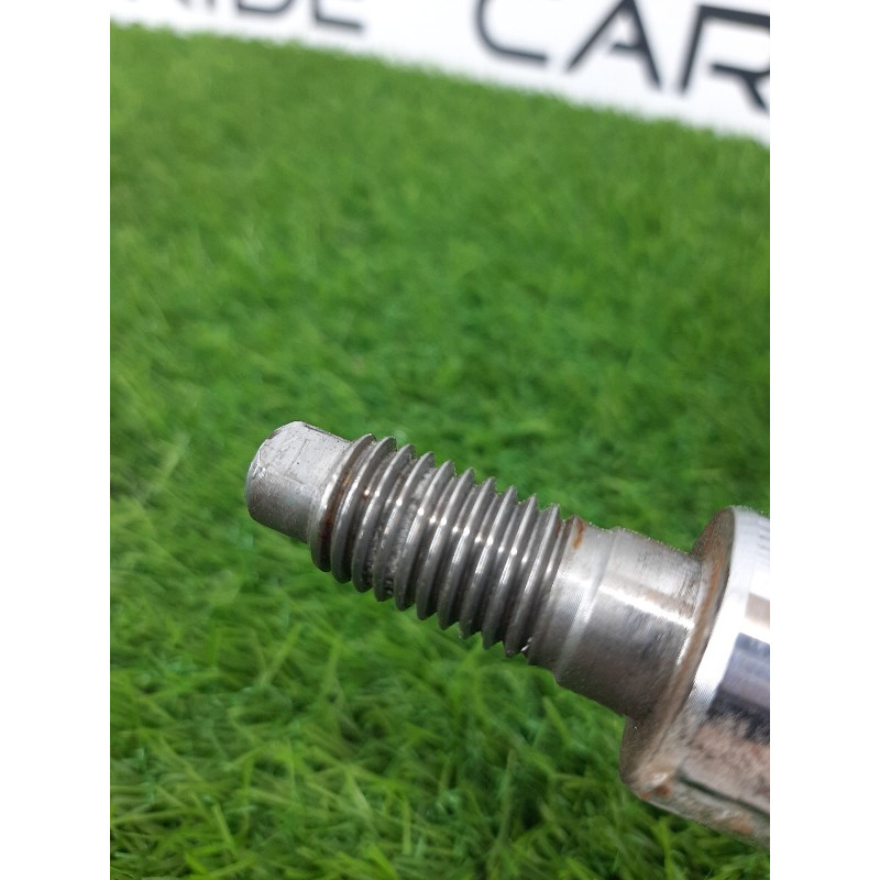 Амортизатор (подвеска) Chevrolet Captiva C140 2011 2.2 D (z22d1) 20945997