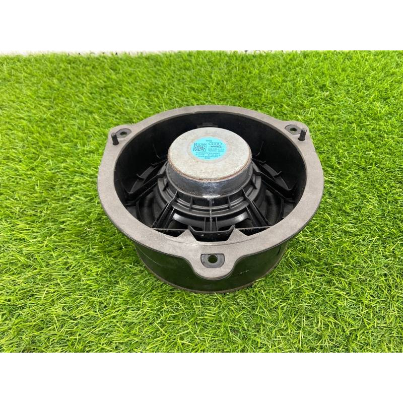 Динамик (электрика) Audi Q7 4M 2015 3.0 CRE 4M0035411B