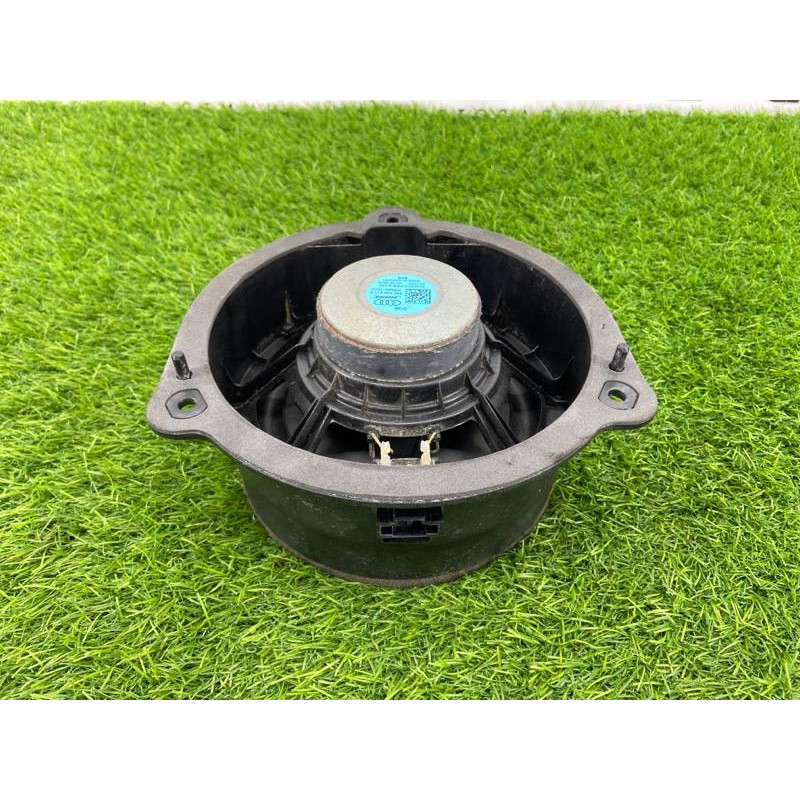 Динамик (электрика) Audi Q7 4M 2015 3.0 CRE 4M0035411B