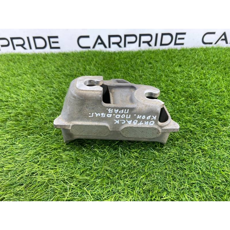 Кронштейн подушки двигателя (кронштейны двигателя) Subaru Outback BS 2016 2.5