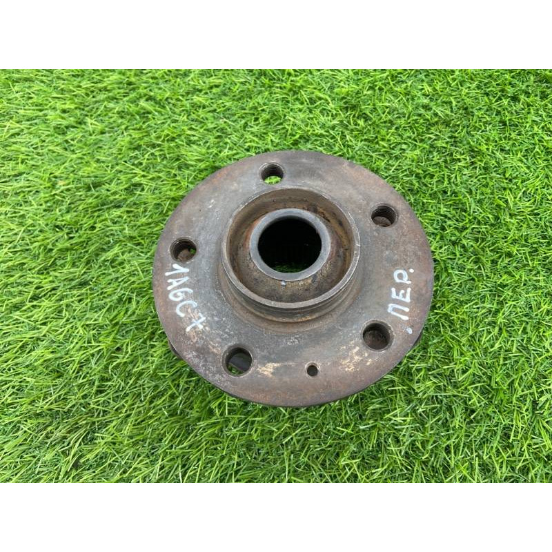 Ступица (подвеска) AUDI A6 C7 2011 2.0 tdi 4H0498625A