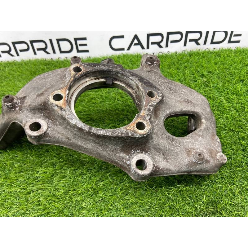 Поворотный кулак (подвеска) AUDI A6 C7 2011 2.0 tdi 4G0407254A