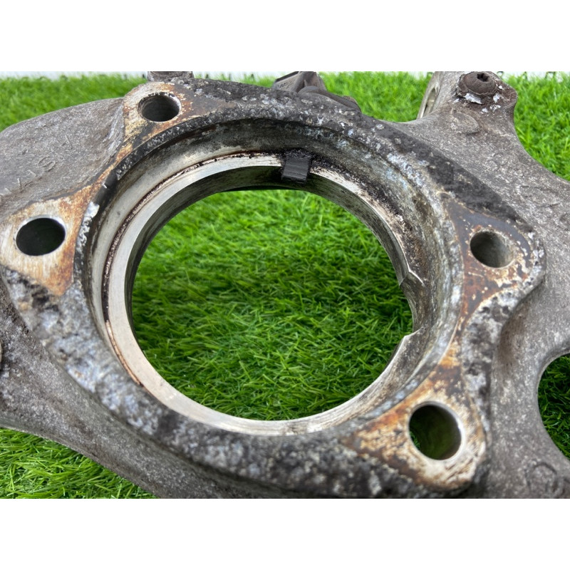 Поворотный кулак (подвеска) AUDI A6 C7 2011 2.0 tdi 4G0407254A