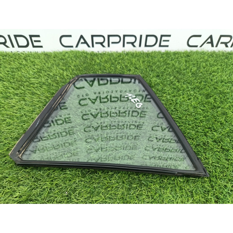 Форточка двери (кузов и элементы) Subaru Legacy BN 2016 2.5 62012AL20A