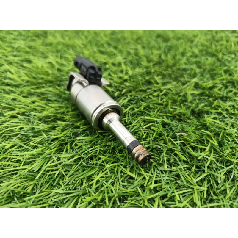 Форсунка топливная (топливная система) Ford Ecosport B515 2018 1.0L DM5Z-9F593-A