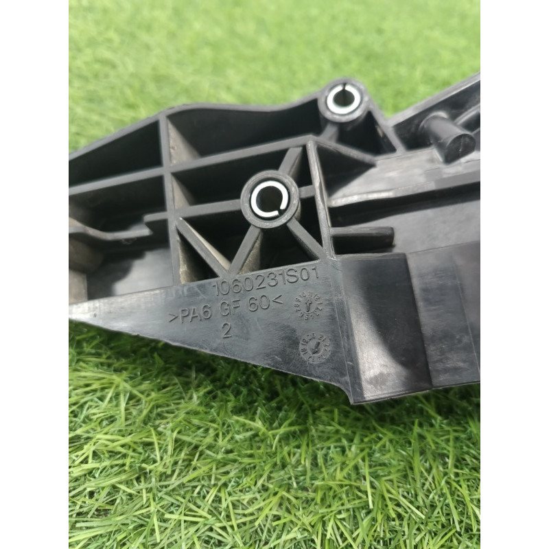 Воздуховод (кузов и элементы) Ford Ecosport B515 2018 1.0L 1060231s01