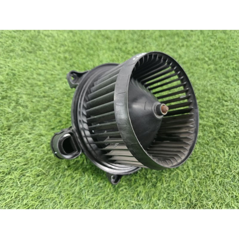 Мотор печки (отопление и кондиционирование) Ford Ecosport B515 2018 1.0L av1119846ab