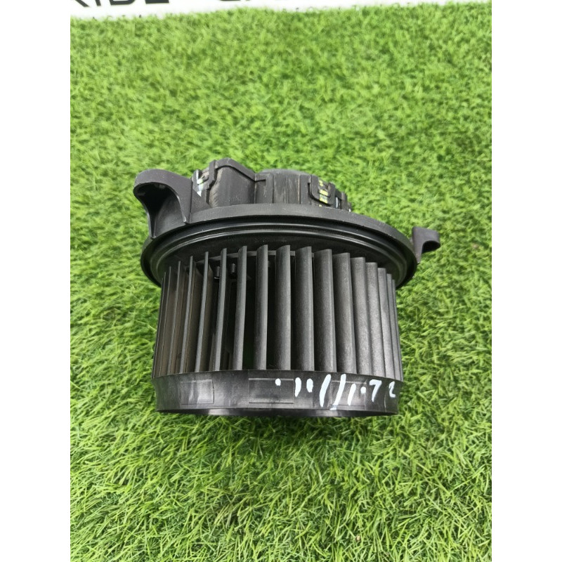 Мотор печки (отопление и кондиционирование) Ford Ecosport B515 2018 1.0L av1119846ab