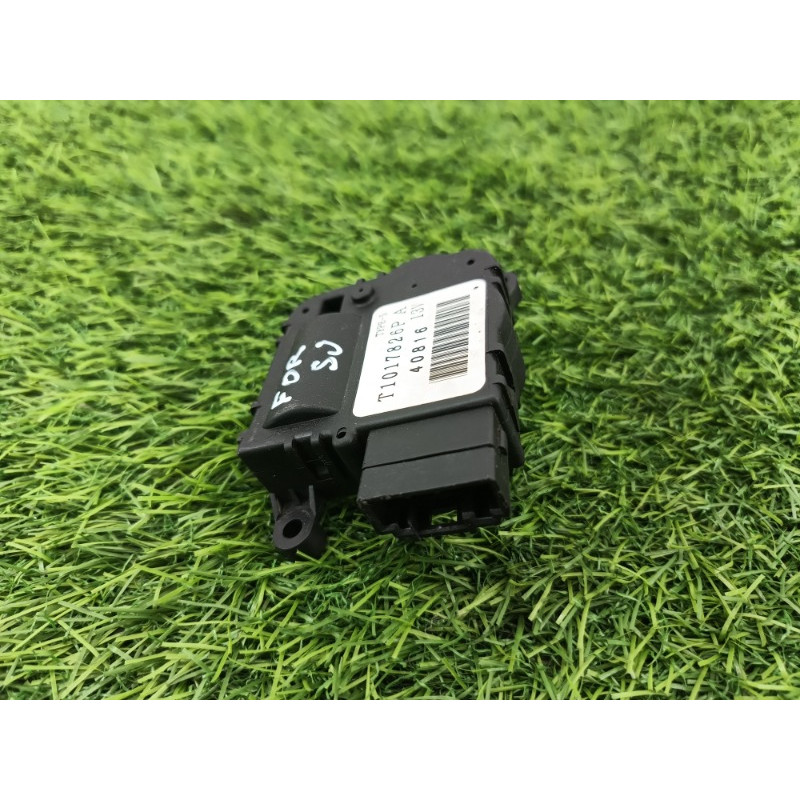 Привод заслонки отопителя (отопление и кондиционирование) Subaru Forester SJ t1017826p