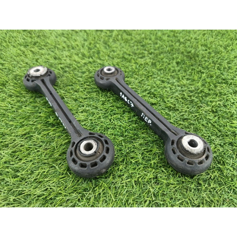 Стойка стабилизатора (подвеска) AUDI A6 C7 2011 2.0 tdi 8K0411317D