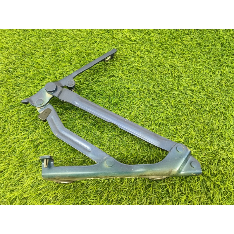 Петля багажника (кузов и элементы) Subaru Legacy BN 2016 2.5