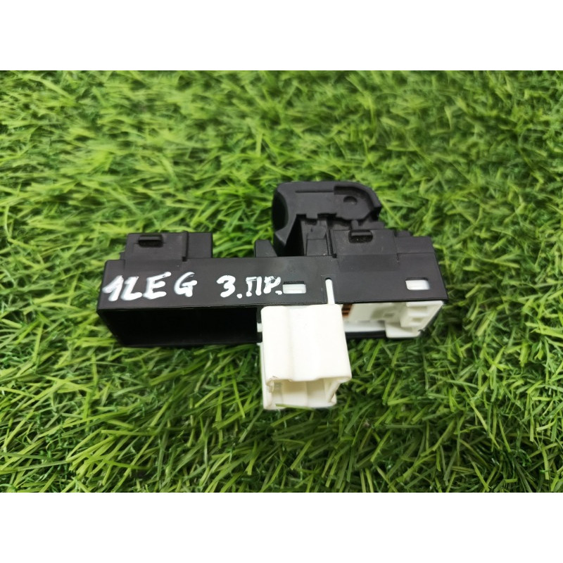 Кнопка стеклоподъемника (электрика / кнопки) Subaru Legacy BN 2016 2.5 83071AL14A