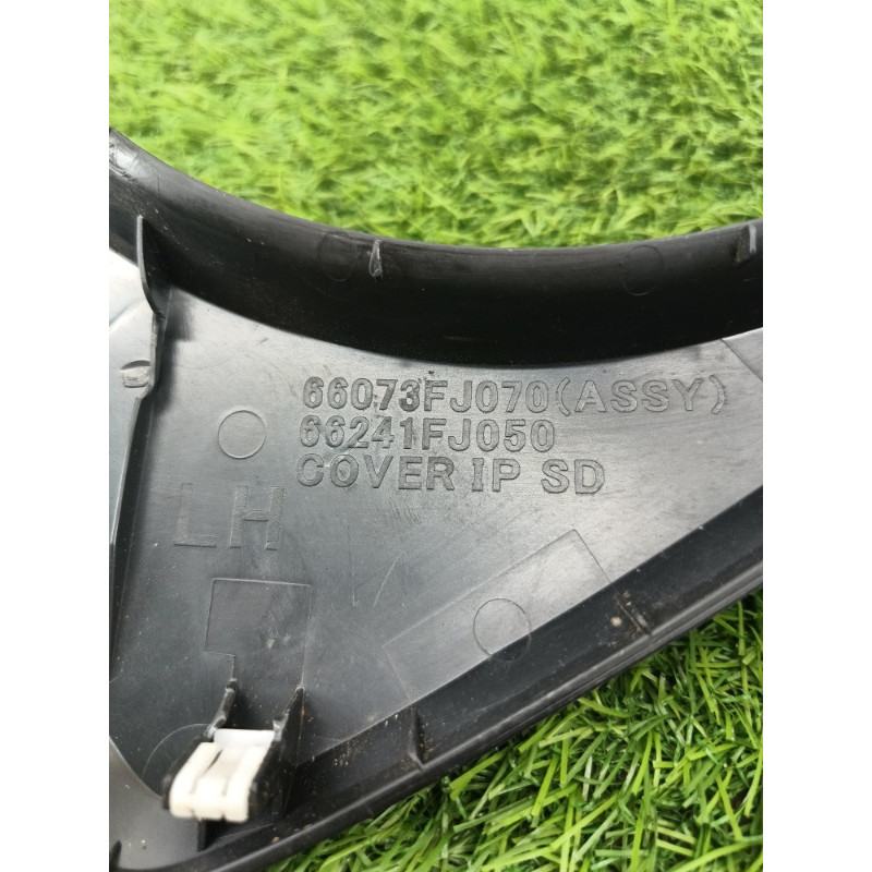 Бокова накладка торпеди (салон) Subaru Forester SJ 66073fj070