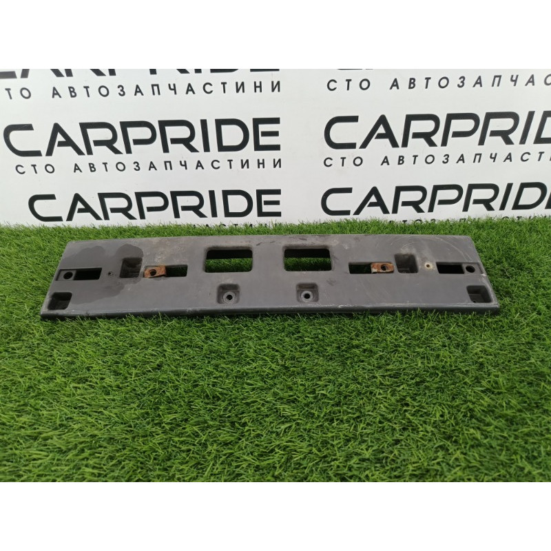 Площадка номерного знака (кузов и элементы) Chevrolet Captiva C140 2011 2.2 D (z22d1) 95471638