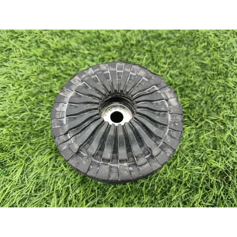 Опора стойки (подвеска) AUDI A6 C7 2011 2.0 tdi 8e0412377c