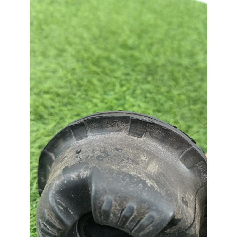 Опора стойки (подвеска) AUDI A6 C7 2011 2.0 tdi 8e0412377c