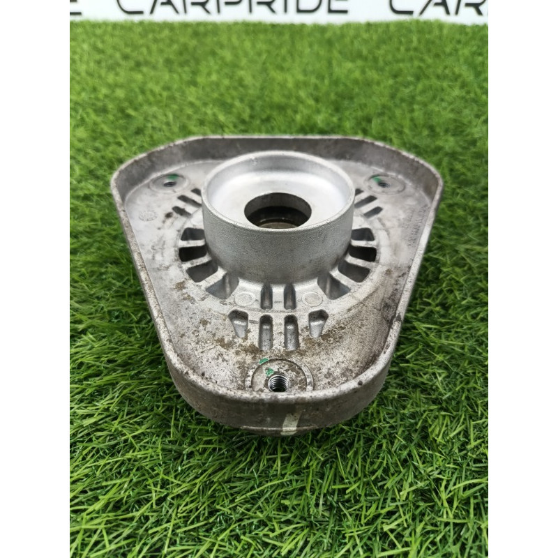 Опора стойки (подвеска) Mercedes-Benz E-class w212 2013 2.2 CDI a2123230020