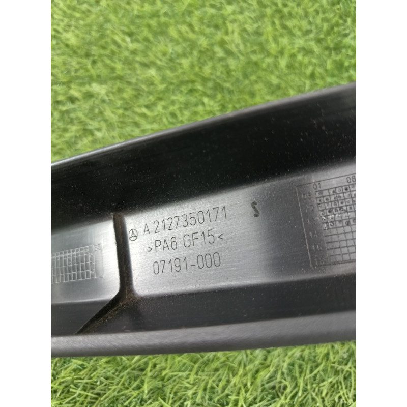 Накладка двери внутренняя (салон) Mercedes-Benz E-class w212 2013 2.2 CDI a2127350171