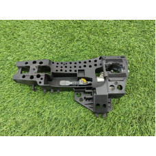 Кронштейн ручки двери