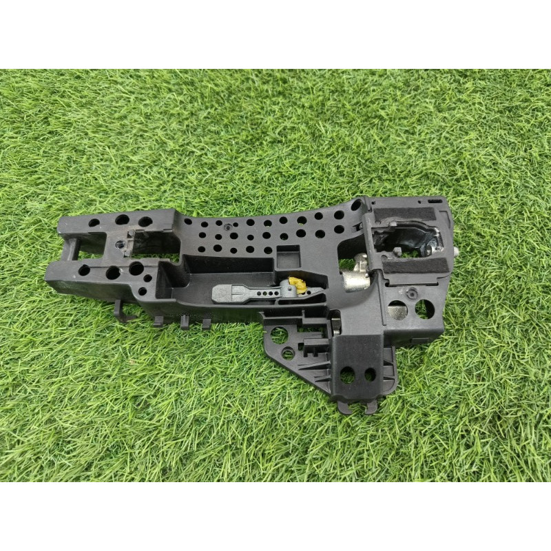 Кронштейн ручки двери (кузов и элементы) AUDI A6 C7 2011 2.0 tdi 4H0837885