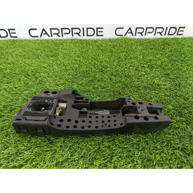 Кронштейн ручки двери (кузов и элементы) AUDI A6 C7 2011 2.0 tdi 4H0837885