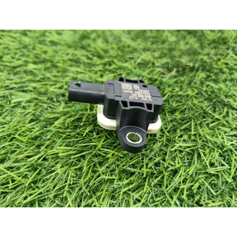 Датчик удара (электрика / датчики) AUDI A6 C7 2011 2.0 tdi 4h0955557