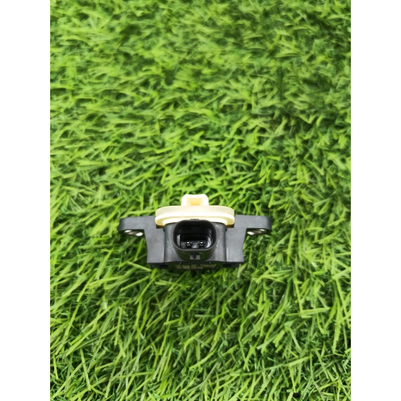 Датчик удара (электрика / датчики) AUDI A6 C7 2011 2.0 tdi 4h0955557