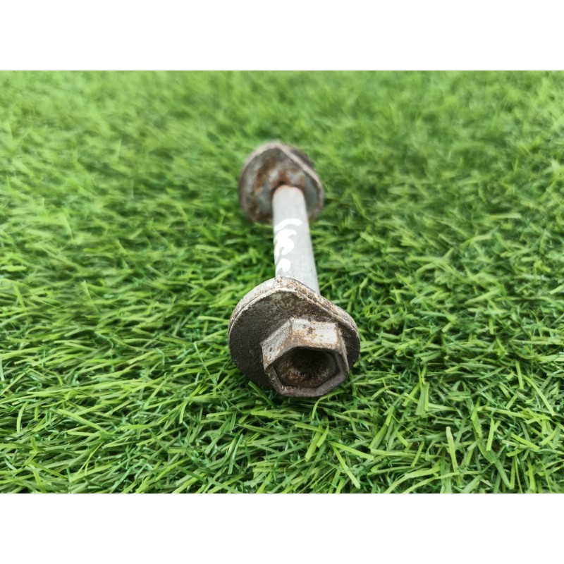 Болт развала (подвеска) AUDI A6 C7 2011 2.0 tdi