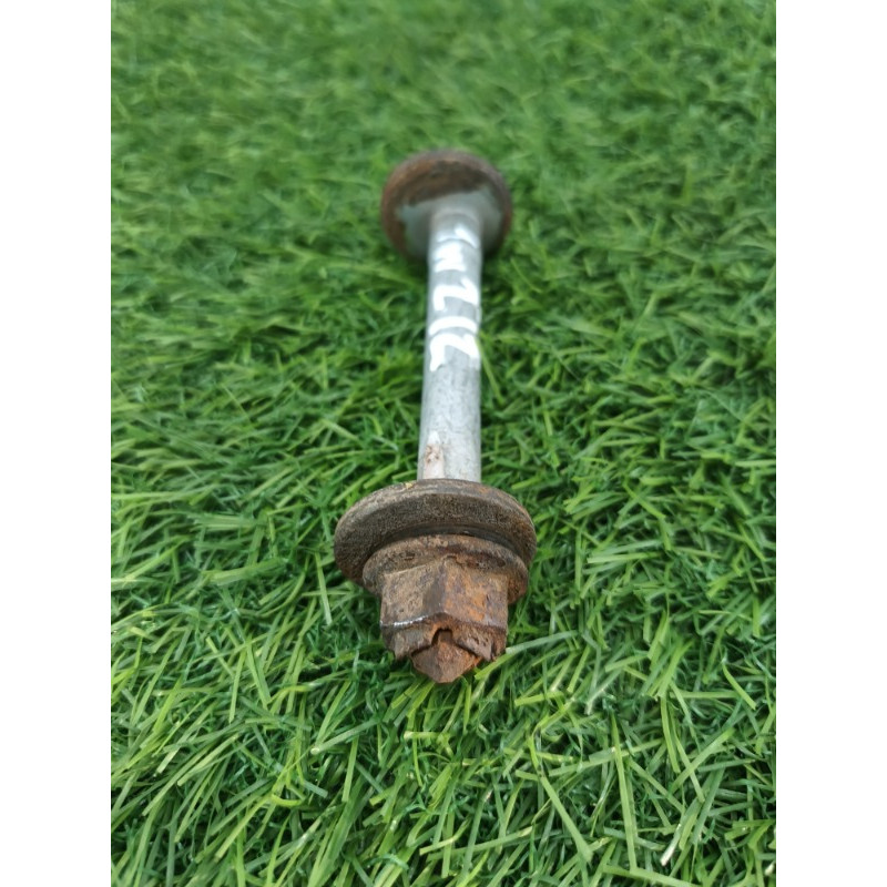 Болт развала (подвеска) Mercedes-Benz E-class w212 2013 2.2 CDI