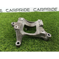 Кронштейн двигателя