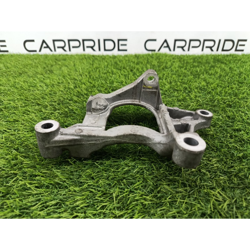 Кронштейн двигателя (кронштейны двигателя) Subaru Legacy BN 2016 2.5