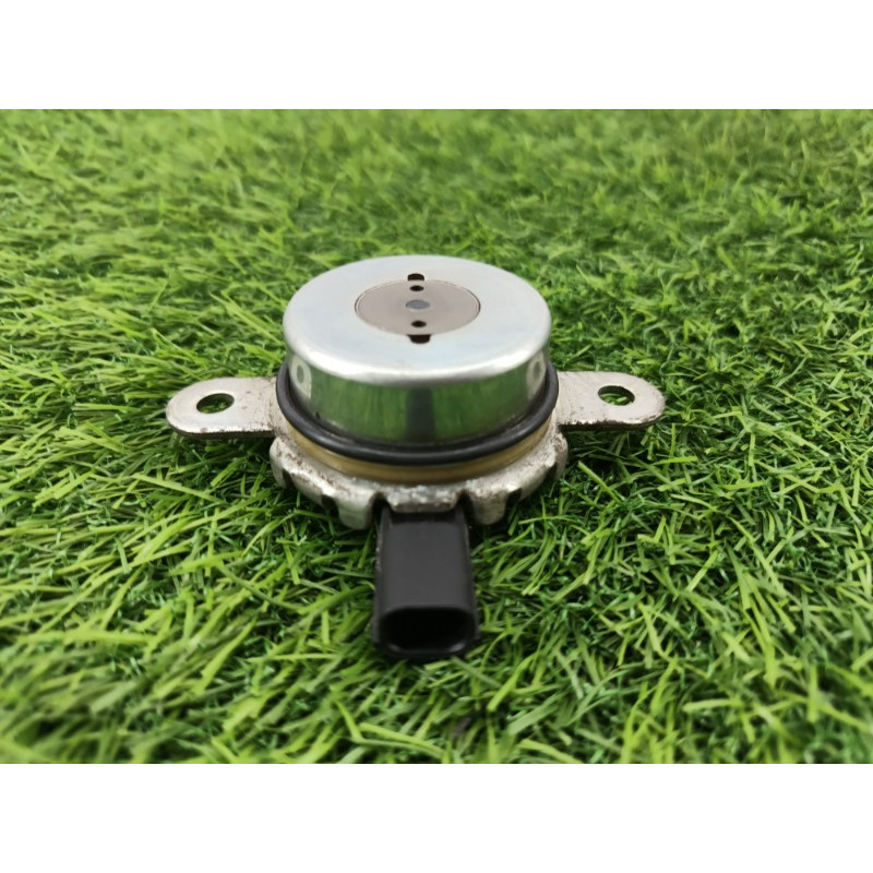 Клапан фазорегулятора (электрика двигателя) Subaru Legacy BN 2016 2.5