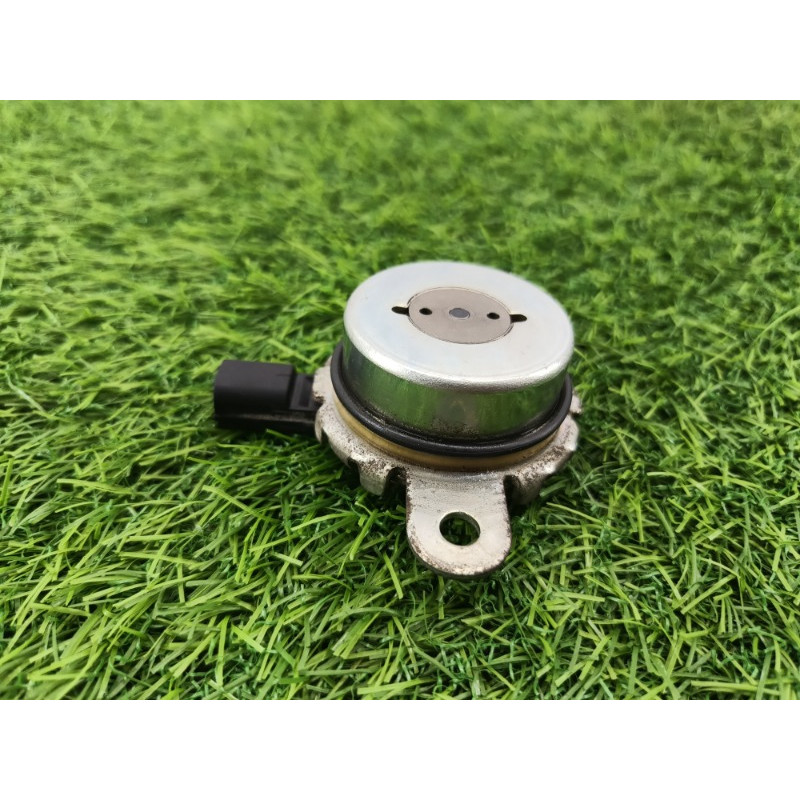 Клапан фазорегулятора (электрика двигателя) Subaru Legacy BN 2016 2.5