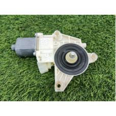 Мотор стеклоподъемника