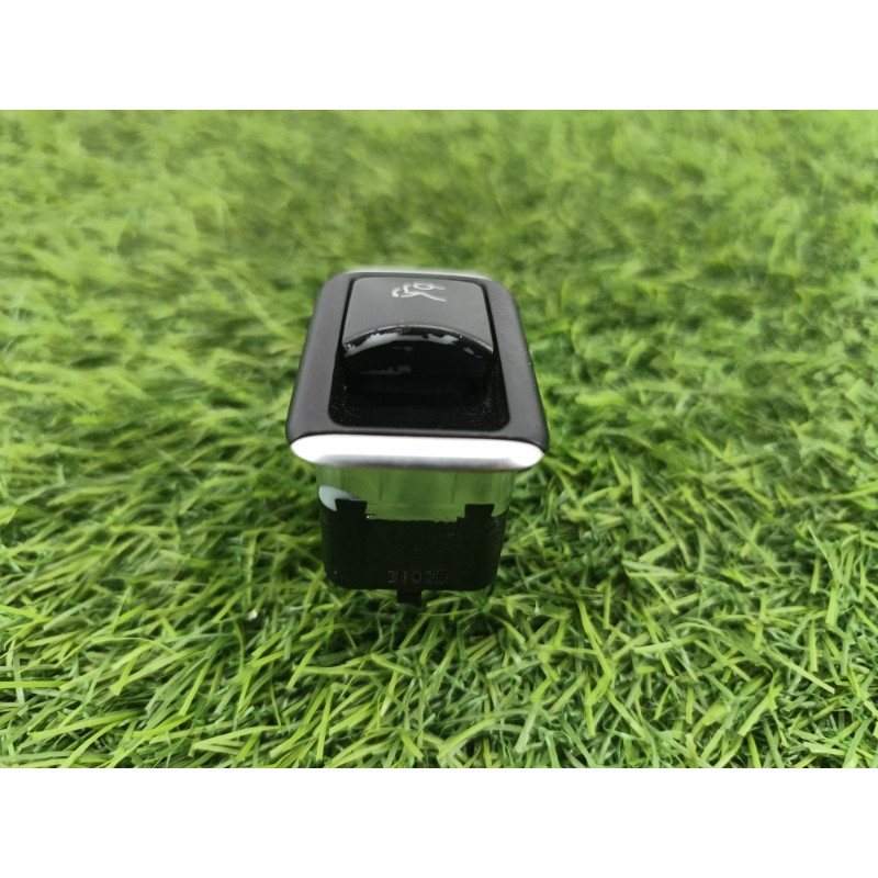 Кнопка открывания крышки багажника (электрика / кнопки) Mercedes-Benz E-class w212 2013 2.2 CDI a2129059200