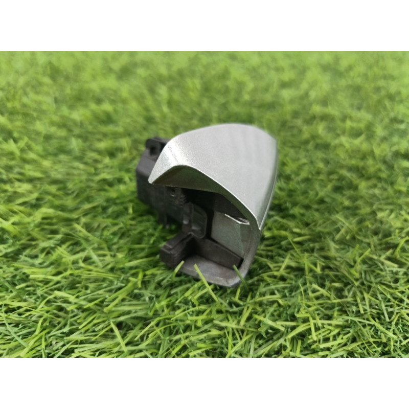 Заглушка внешней ручки (кузов и элементы) Mercedes-Benz E-class w212 2013 2.2 CDI a2047600320