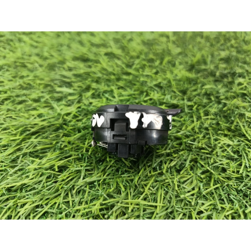 Динамик (электрика) Mercedes-Benz E-class w212 2013 2.2 CDI a2128202402