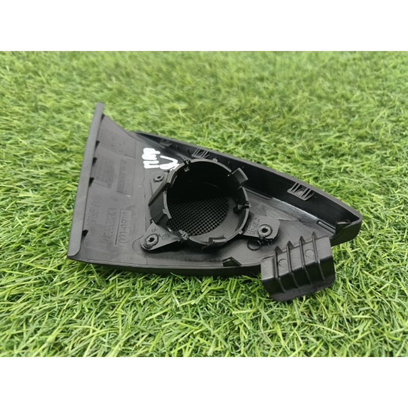 Крышка динамика (салон) Mercedes-Benz E-class w212 2013 2.2 CDI a2127200248