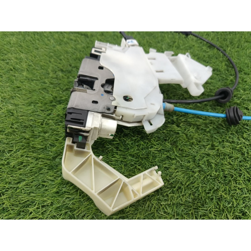 Замок двери (кузов и элементы) Mercedes-Benz E-class w212 2013 2.2 CDI a0997300635