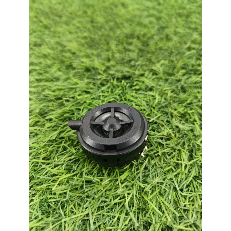 Динамик (электрика) Mercedes-Benz E-class w212 2013 2.2 CDI a2128202402