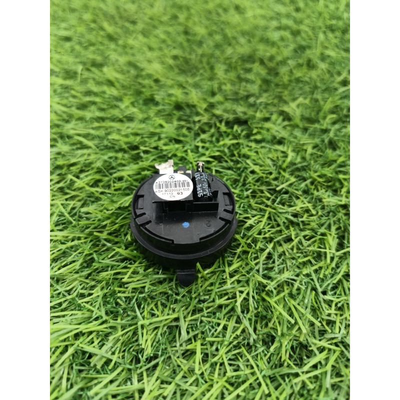 Динамик (электрика) Mercedes-Benz E-class w212 2013 2.2 CDI a2128202402